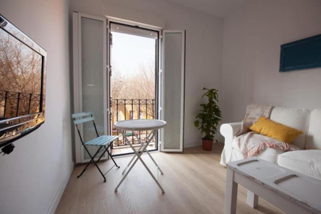 Casita De Las Puertas Centro Alameda Seville Luaran gambar